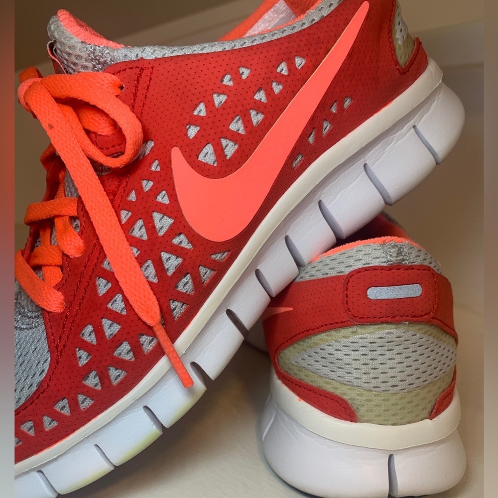 Women’s Nike Free Run Shoes